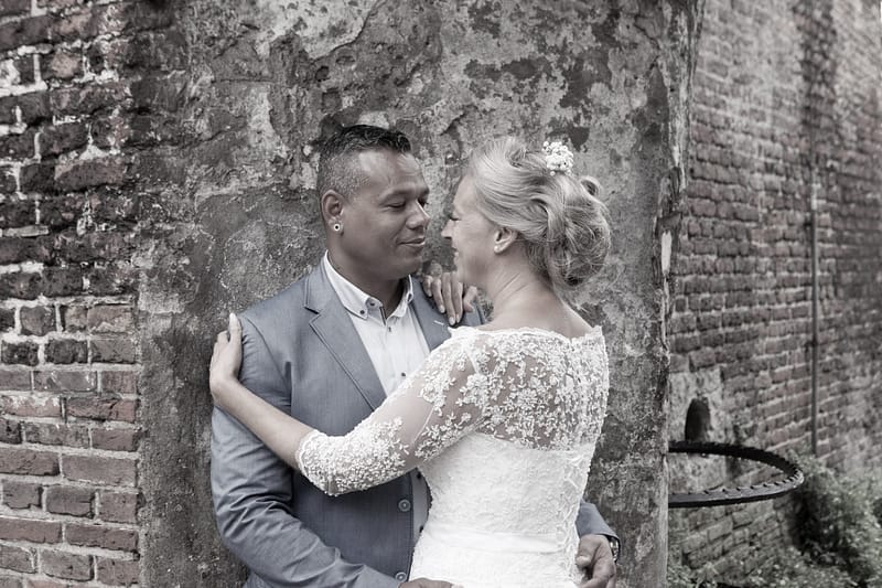 Hella en Gwen-ceremonieel-trouwen