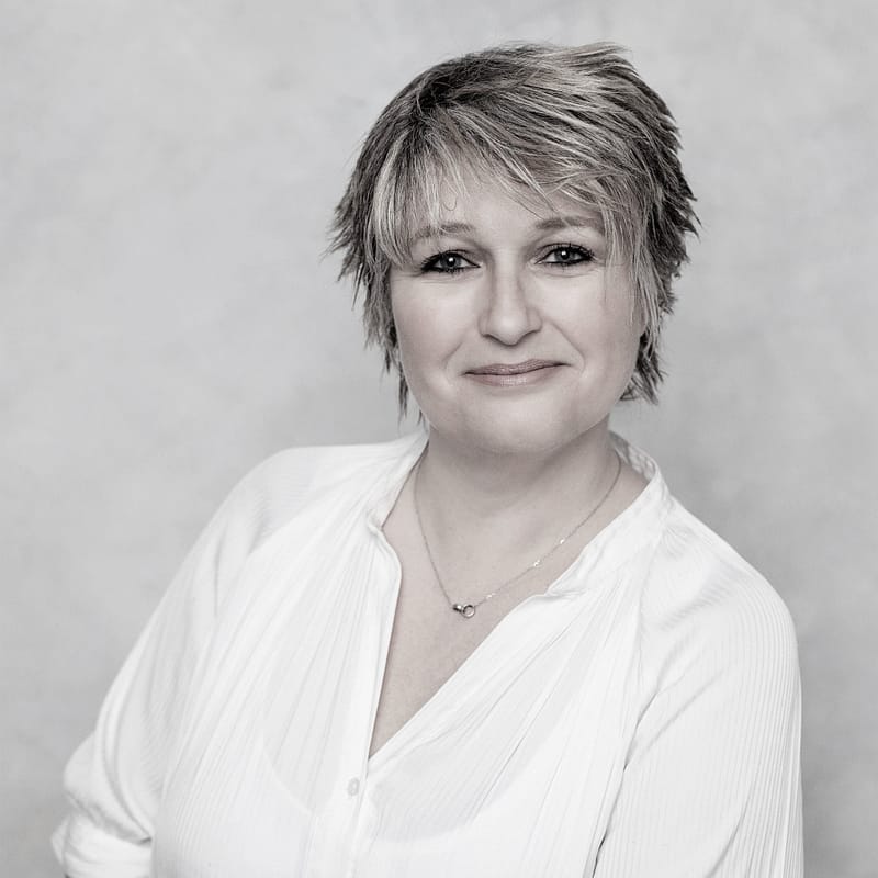 headshot ilonap-cermonieel-trouwen